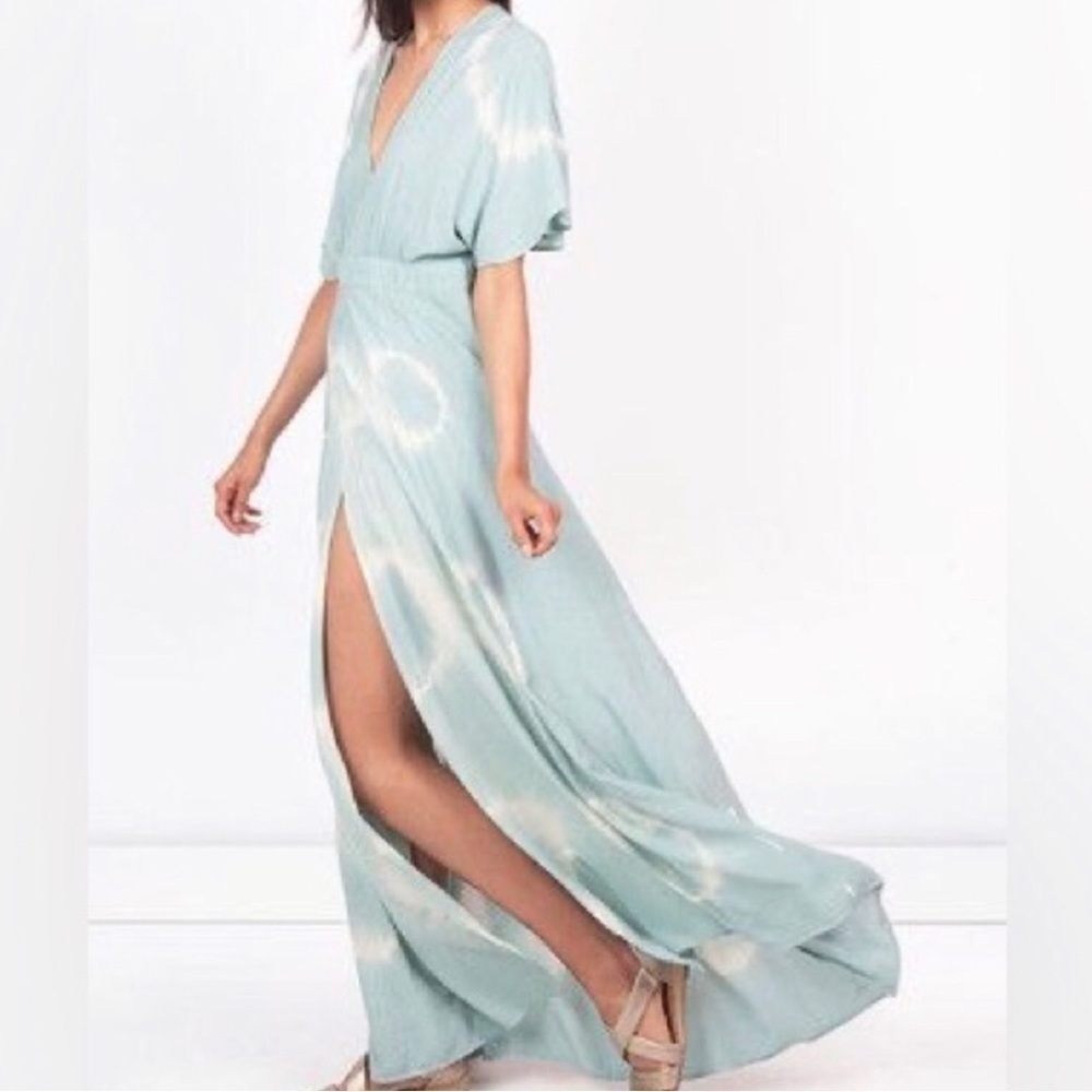 Lulus Live Love Tie-Dye Maxi Dress size: S